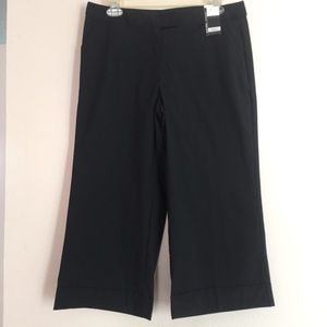 New York & Co Black Cropped Pants
